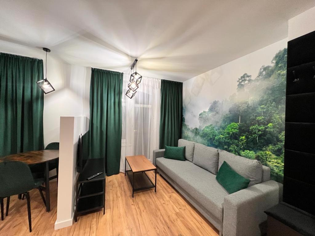 Green Hill Apartments كاتوفيتسه المظهر الخارجي الصورة