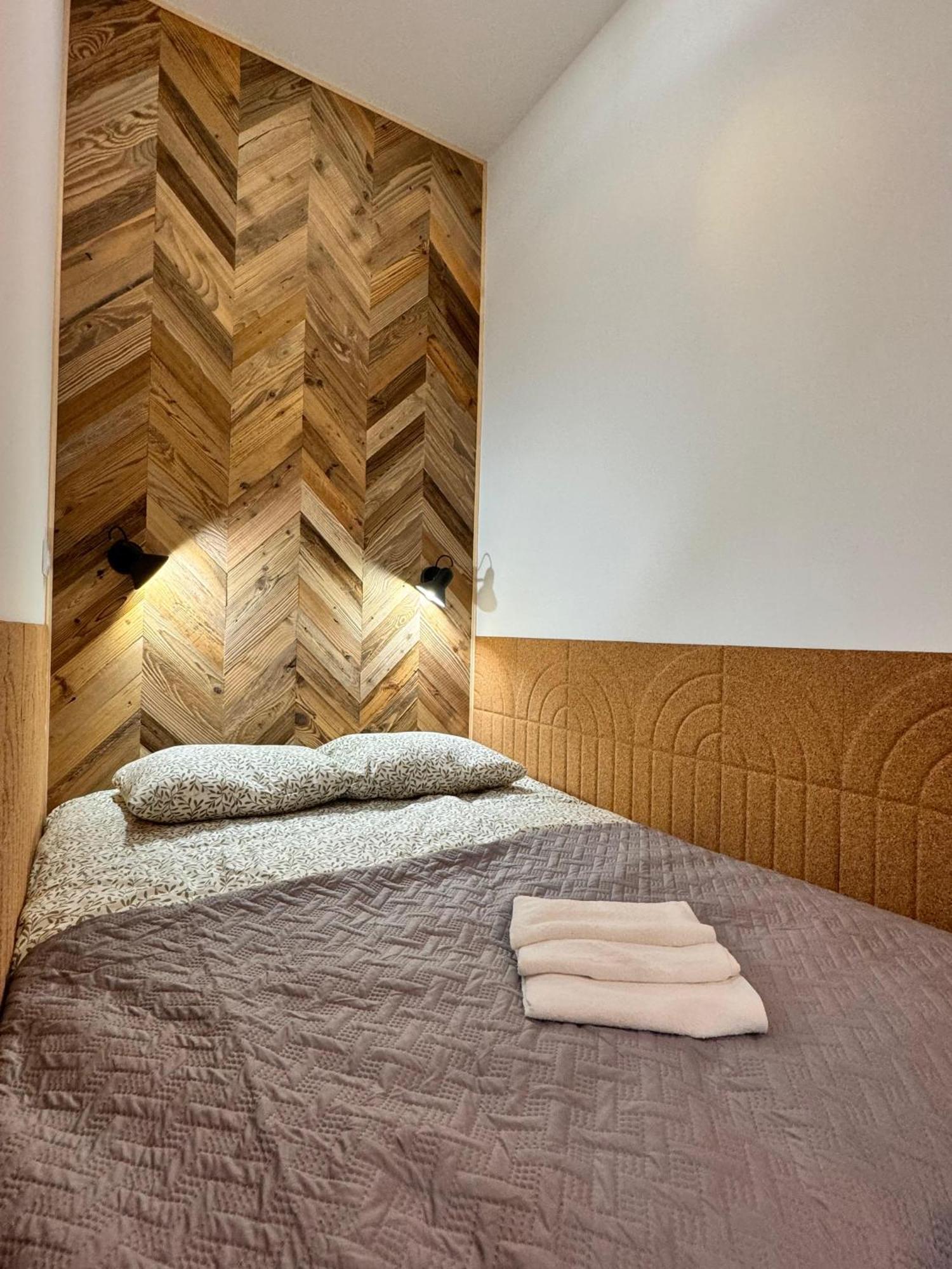 Green Hill Apartments كاتوفيتسه المظهر الخارجي الصورة